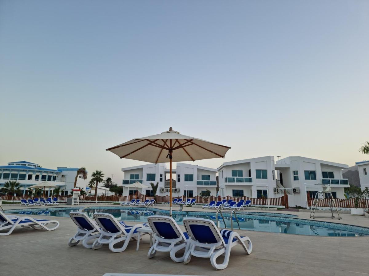 Holiday Beach Resort Dibba Exterior photo